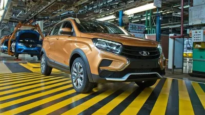 Депутатов обязали пересесть на отечественные машины с 2024 года — РБК