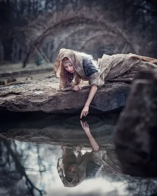 Отражение в воде | Отражения в воде, Фотосессия, Закаты