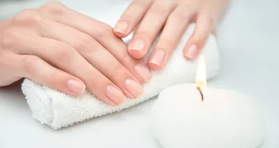 Gaya_nails - Сегодня пост, про парафинотерапии ☝🏻 В сфере бьюти-индустрии  достаточно популярна процедура парафинотерапии 💙 ⠀ Её можно делать не  только в салонах красоты, но и дома. ⠀ Парафинотерапия популярна тем, что