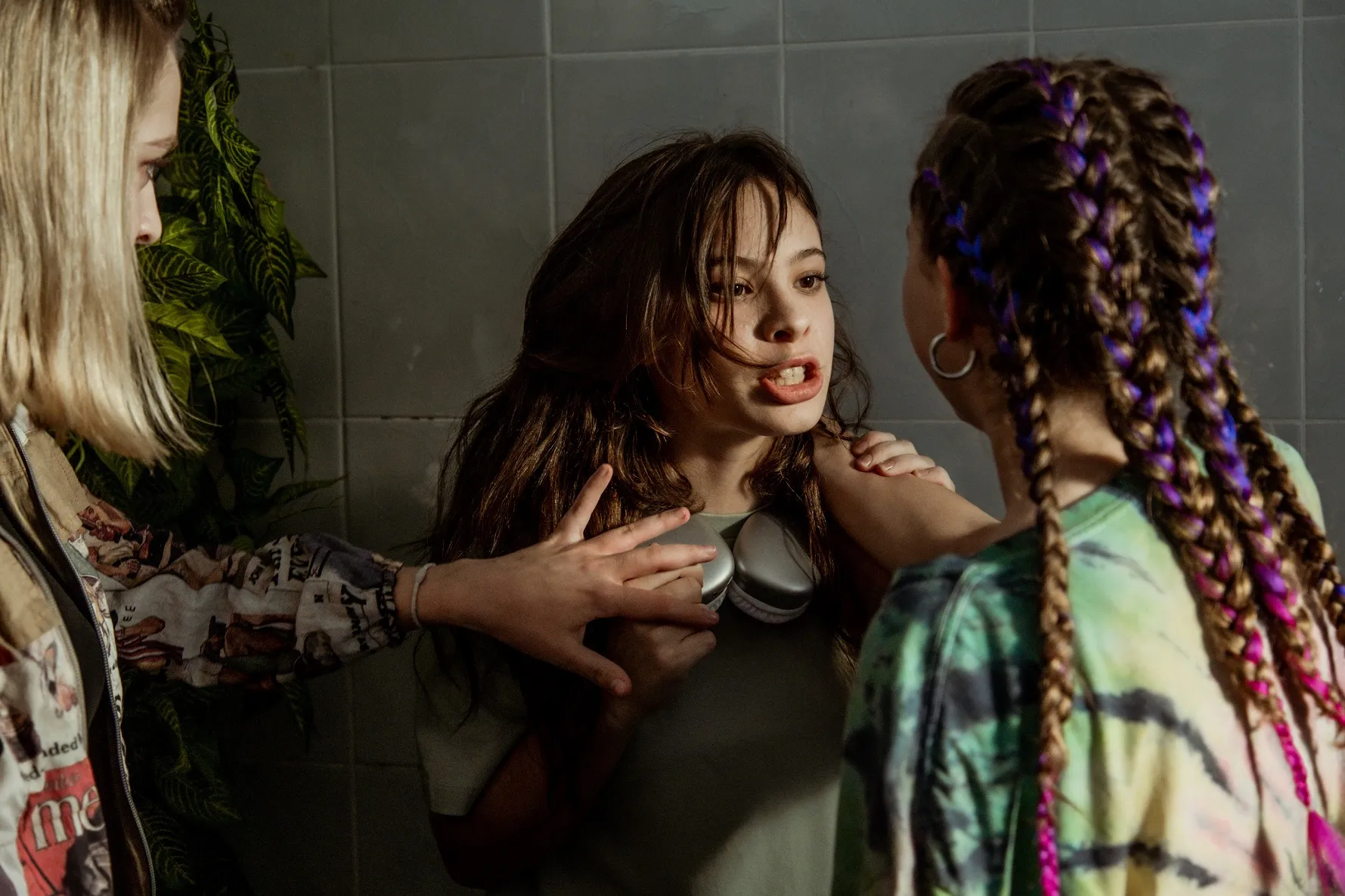 Официальный трейлер сериала «Плакса», Wink Originals (2023), Ника Жукова, Ваня Дмитриенко и другие. - YouTube Официальный трейлер сериала «Плакса», Wink Originals (2023), Ника Жукова, Ваня Дмитриенко и другие. - YouTube