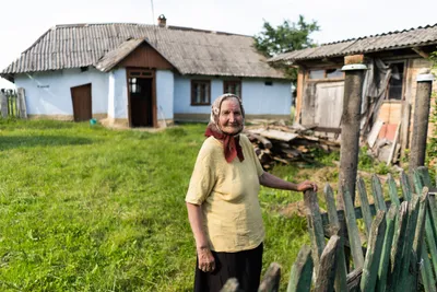 Немає нічого кращого за українське село 🍂 А що обираєте ви ? Село чи місто  🤔? . #село #місто #фото #полісся #fyp | Instagram