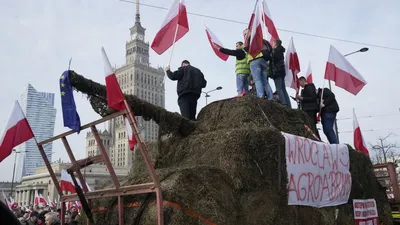 Митинги протеста против ковидных ограничений в Цюрихе и Лозанне - SWI  swissinfo.ch