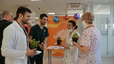 Calendar with date of March 8 on table of female doctor Stock Photo by  ©serezniy 264672778