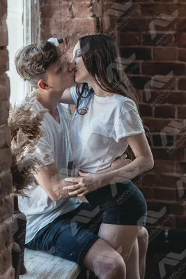 С удовольствием и страстью: 10 самых приятных способов целоваться 🥰 |  theGirl