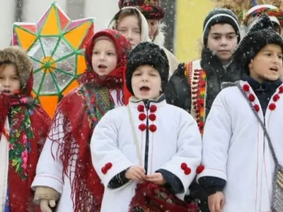 В Доброславе отметили старый Новый год с колядками и щедривками (фото)