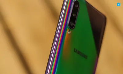 Samsung Galaxy A50 Smartphone Review - NotebookCheck.net Reviews