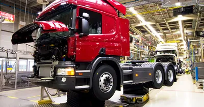 Scania unveils new 560hp “Super” model with 8% fuel savings | trans.info