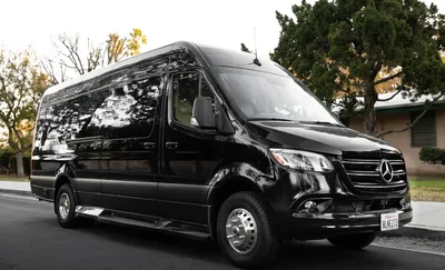 Mercedes Sprinter Van vs Ford Transit - autogermany.ca