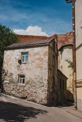 заброшенный дом старый город, фото старых домов, Старый дом, дом фон  картинки и Фото для бесплатной загрузки