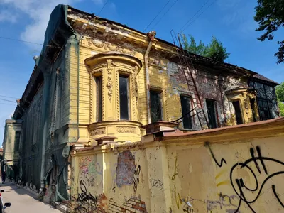 старые деревянные дома в заброшенной рыбацкой деревне. Стоковое Изображение  - изображение насчитывающей деревенский, конструкция: 264849287