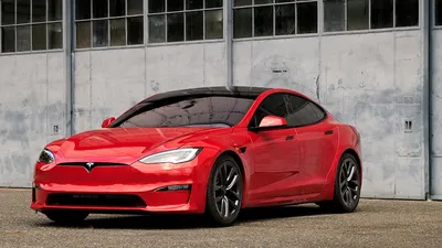 Why Tesla keeps making the Model S and X even as sales dwindle | CNN  Business