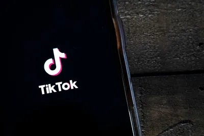 Viral TikTok 'Benadryl Challenge' Claims Life of 13-Year-Old Boy |  Psychiatrist.com