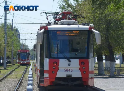 Ростех представил в Санкт-Петербурге новый трамвай «Достоевский» в  ретро-стиле