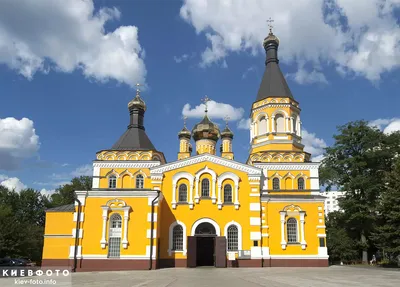 Церковь Ризоположения (Храм Ризоположения на Донской) — Узнай Москву