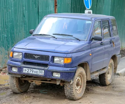 File:UAZ-3160 01.jpg - Wikipedia