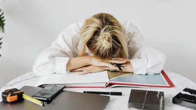 От чего усталость больше - от умственной работы или физической? | Мечты и  реальность | Дзен
