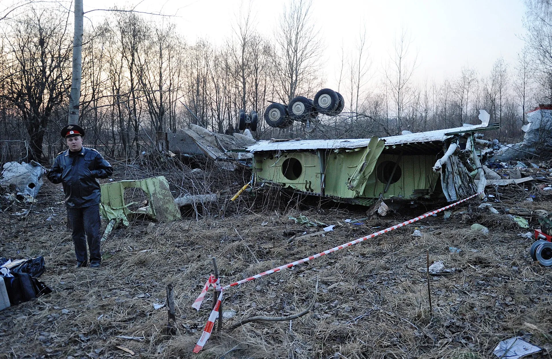 Крушение самолета смоленск. Крушение ту-154 под Смоленском. Катастрофа ту-154 в Смоленске. Авиакатастрофа под Смоленском 2010. Польский ту 154 под Смоленском.