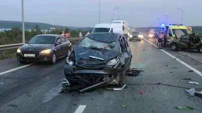 В Казани столкнулись две легковушки, погиб ребенок - РИА Новости, 20.07.2021