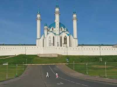 Что посмотреть в Казани зимой и чем заняться: прогулки по городу, татарская  еда, достопримечательности и активный отдых со сноубордом, коньками и  снегоходами — Яндекс Путешествия