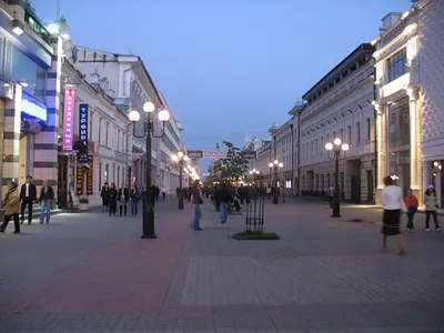 Казань. Улица Баумана vs улица Большая Проломная.