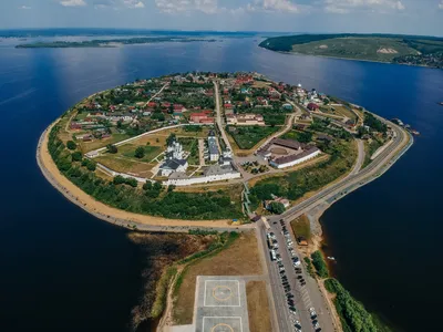 Остров Буян: Свияжск – часть суши, окруженная водой - Собеседник