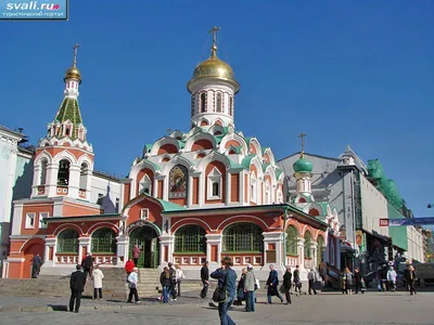 Казанский собор на Красной площади в Москве. Фото