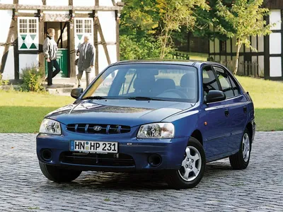 Hyundai accent hi-res stock photography and images - Page 2 - Alamy