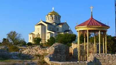 Маяк на мысе Херсонес, Севастополь - самый большой в Европе