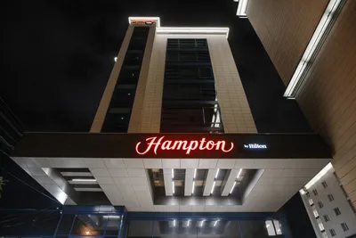 Гостиница Hilton Garden Inn Krasnodar / Хилтон Гарден Инн Краснодар - сайт  бронирования - цены на 2024 год