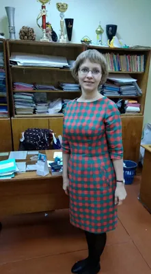 Как выбрать платье для фигуры типа песочные часы: фото примеры