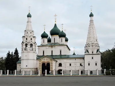 Достопримечательность Церковь Иоанна Златоуста (Храмовый комплекс в  Коровниках) в Ярославле | Ярославль и Ярославская область - информационный  портал