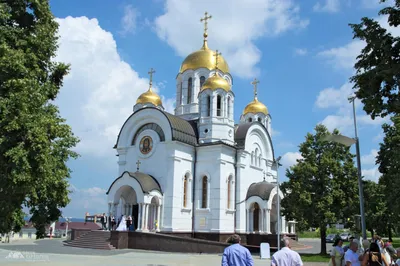 Храм-памятник в честь великомученика Георгия Победоносца