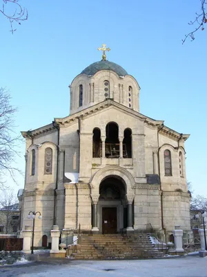 Севастополь: Никольский храм и Братское мемориальное кладбище –  Радиостанция КНЛС