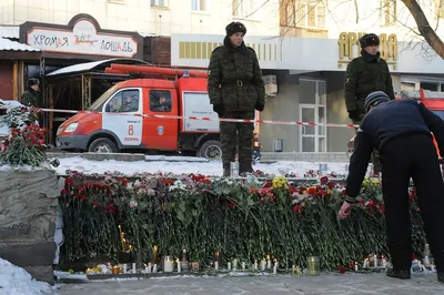 В Перми почтили память погибших на пожаре в клубе «Хромая лошадь» -  Муниципальное образование город Пермь