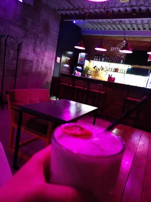 GEOMETRIA: Geometria Speakeasy bar's «Хука Хаус»: День Х