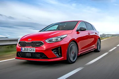 Kia Ceed Sportswagon (2024) interior