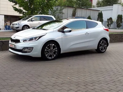 Новое поколение Kia cee'd в новом 3-дверном кузове