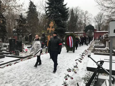 Колумбарий Новодевичьего кладбища в Москве: официальный сайт, телефон,  адрес, часы работы