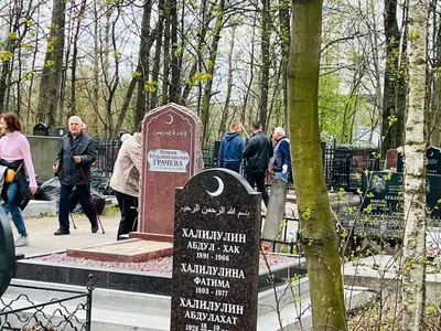 Статья про Пискаревское мемориальное кладбище расположенное в Санкт- Петербурге