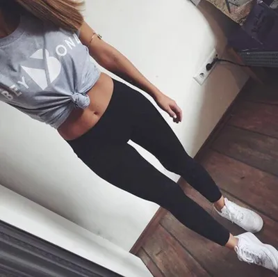 Девушка на аву | Teen fashion outfits, Photo ideas girl, Sporty outfits