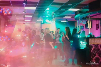 Ночной клуб Neon | Цены на караоке и контакты на Karaoke.moscow