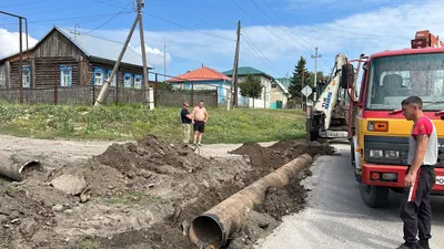 Новосибирская область Колыванский район Колывань Покровский  Александро-Невский Колыванский монастырь Церковь Александра Невского  Колокольня Глава Звон Фотография