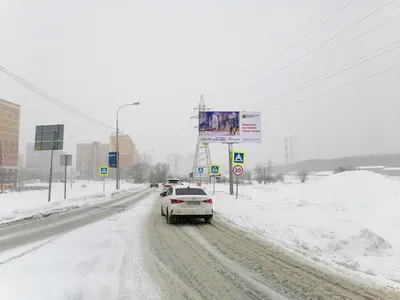 Аренда торговой площади 70 м2, Москва, пос. Коммунарка, ул. Липовый Парк,  9, объявление №10534691 - БазаМетров.ру