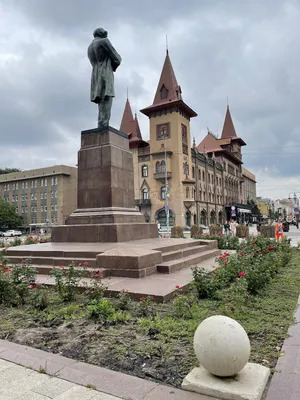 Саратовская государственная консерватория имени Л. В. Собинова в Саратове -  Архитектура, Здания, постройки,