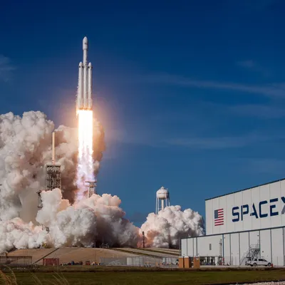 Space X запустила самую мощную ракету в мире Falcon Heavy - 01.11.2022,  Sputnik Казахстан