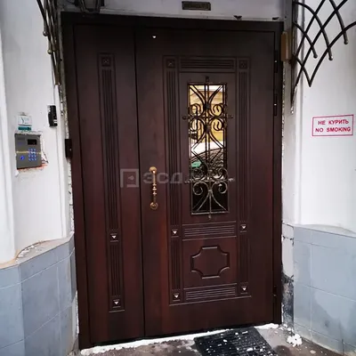 Металлические входные двери с ковкой от 9500 рублей в Москве купить с  завода-изготовителя