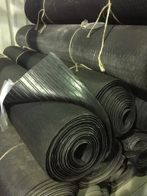 Купить Ковер Velvet silk 0,6*1 (плотность ворса 120 гр/м2) прямой зеленый  безворсовой VS045 по цене 505 руб. в Иркутске в интернет-магазине | РОЩА