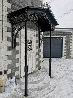 Козырек над дверью из поликарбоната, купить в СПб.