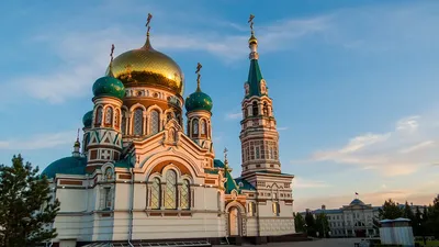 Москвич за МКАДом»: в Омск за иван-чаем, Беднотауном и самыми красивыми  женщинами России - Москвич Mag