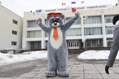 Красивый вечерний город Омск в …» — создано в Шедевруме